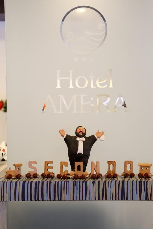 Hotel Ambra Cesenatico Exterior photo
